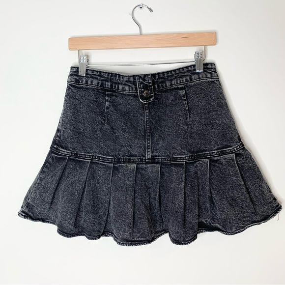 Wild Fable Pleated Black Wash High Rise Denim Skirt 6 - Picture 4 of 8